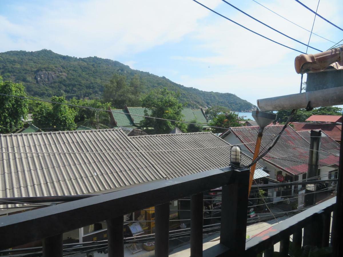 Same Same Guesthouse, Bar & Restaurant (Adults Only) Haad Rin Ngoại thất bức ảnh