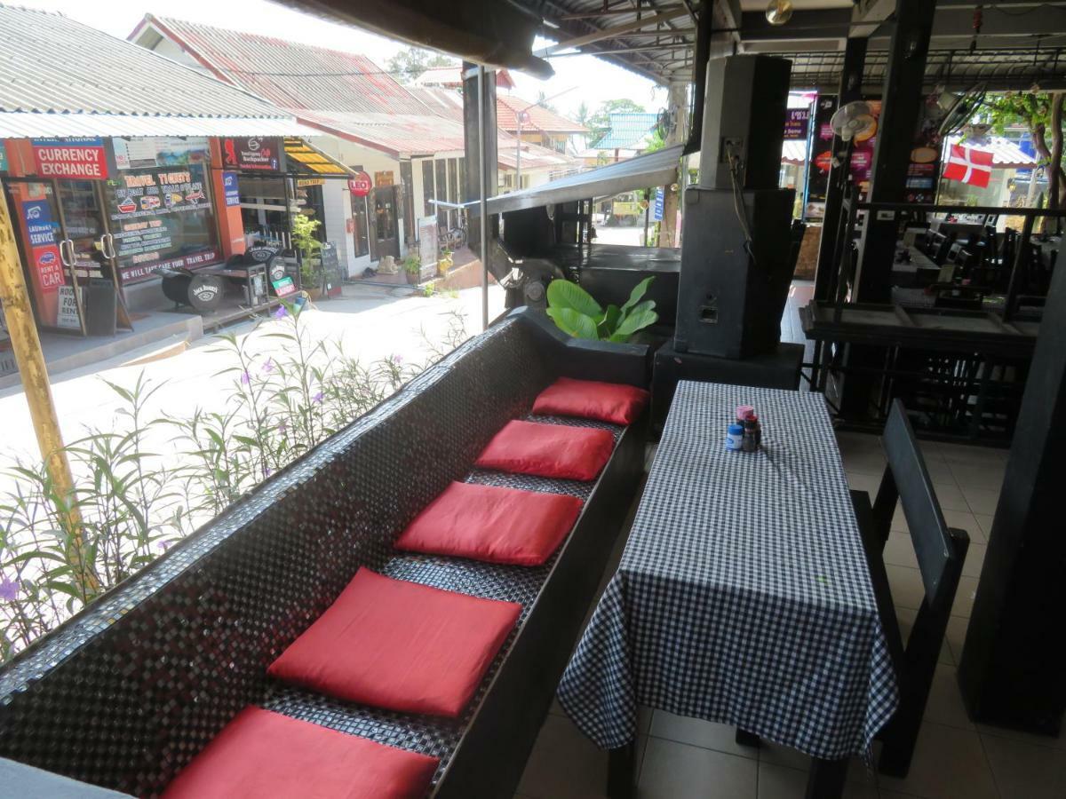 Same Same Guesthouse, Bar & Restaurant (Adults Only) Haad Rin Ngoại thất bức ảnh