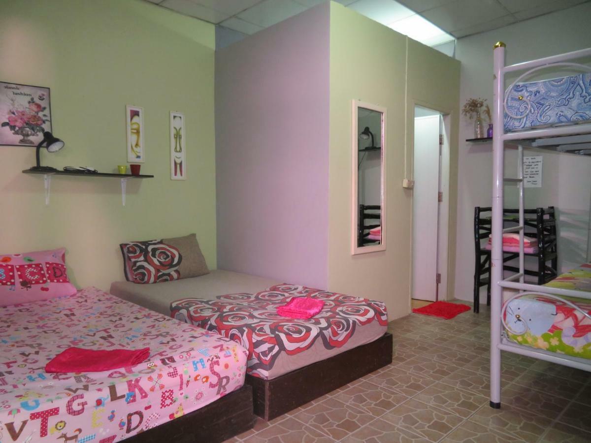 Same Same Guesthouse, Bar & Restaurant (Adults Only) Haad Rin Ngoại thất bức ảnh